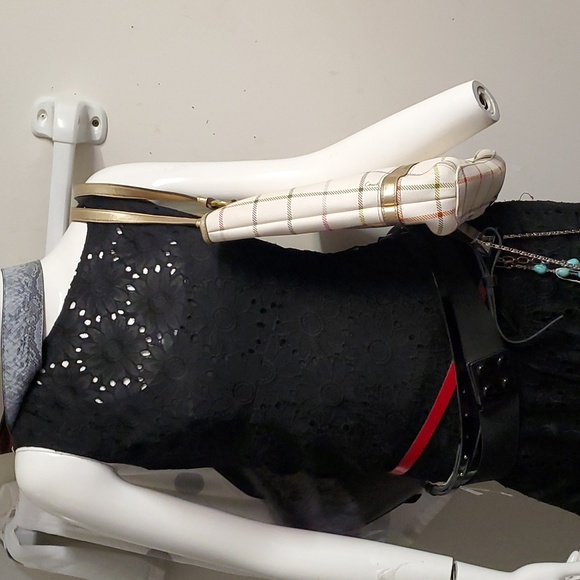 Coach Shoulder Bag - Picture 16 of 16